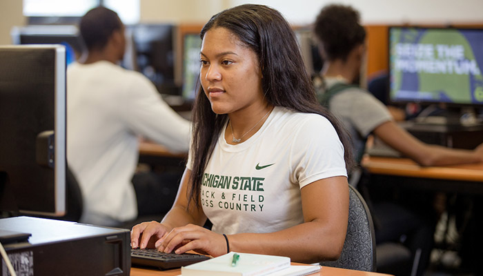 HET_Q119_F_Tynan-Secondary_3